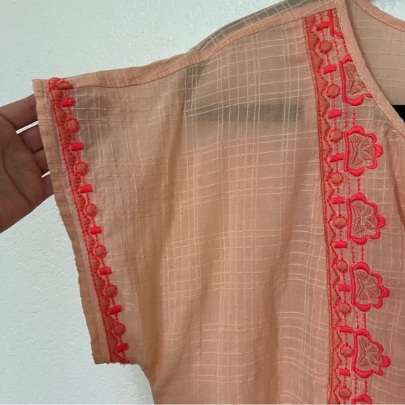 2/$30 Vineyard Vines Boho Cotton Short Sleeve Blouse Top Embroidery SZ S - Picture 5 of 14